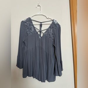 American Eagle Blouse Top